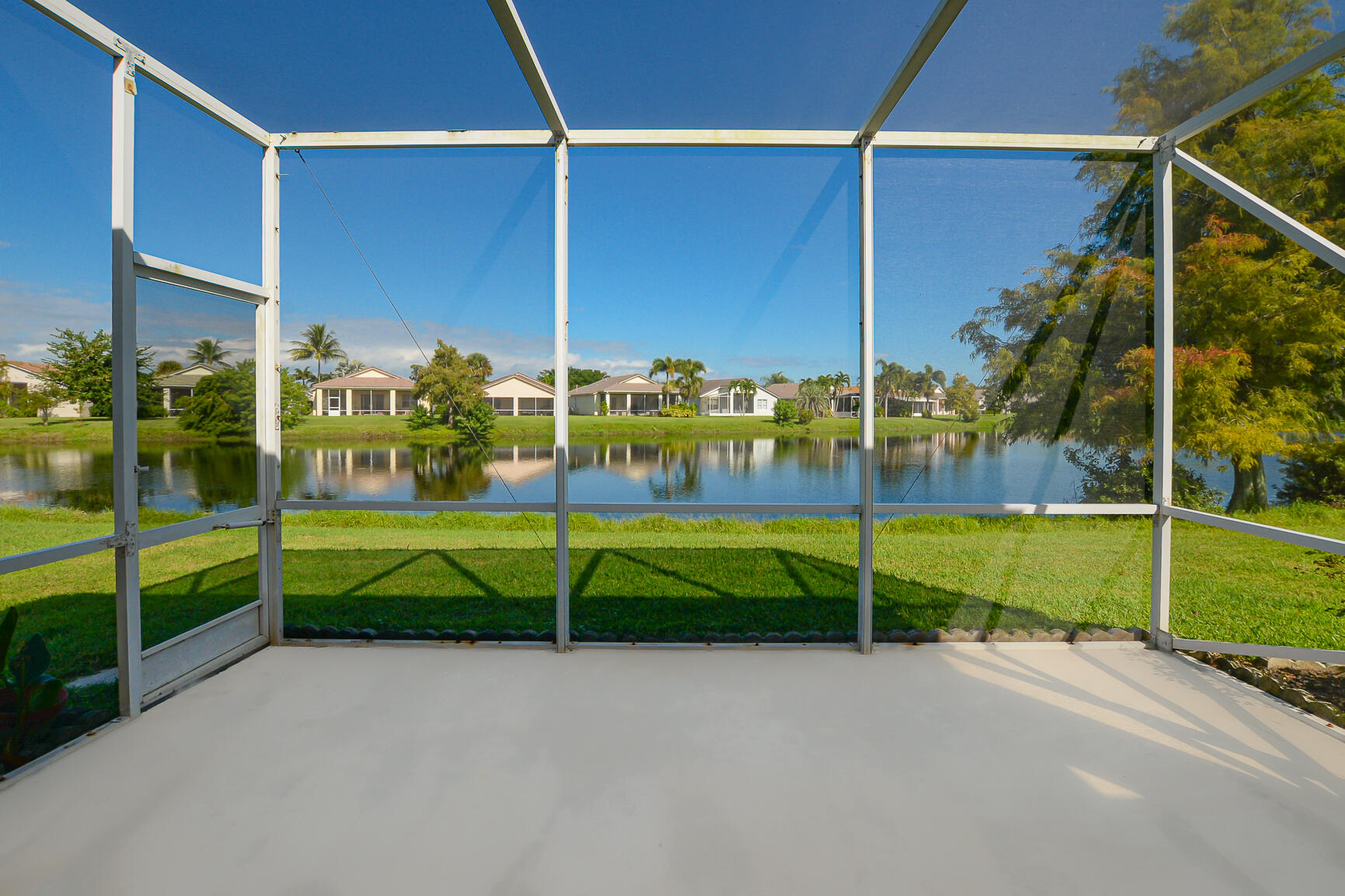 841 SW Rocky Bayou Terrace