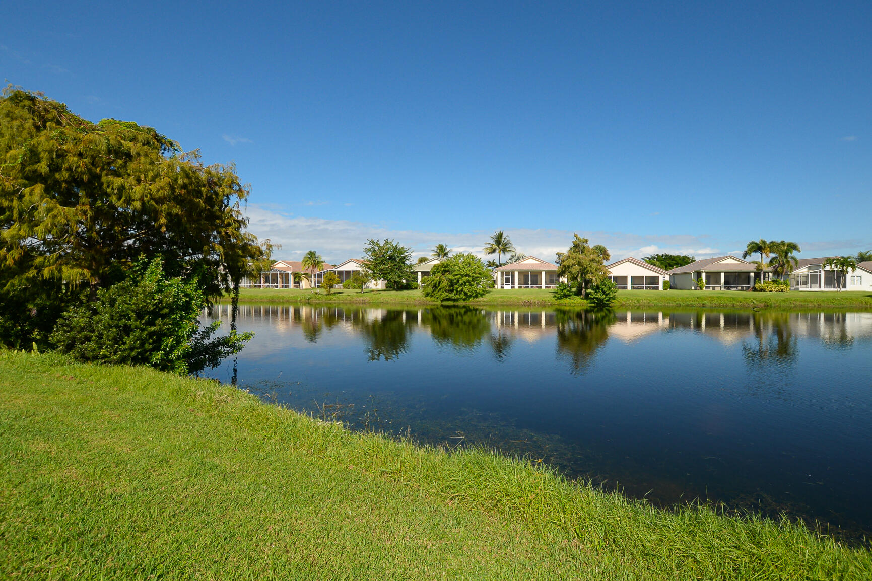 841 SW Rocky Bayou Terrace