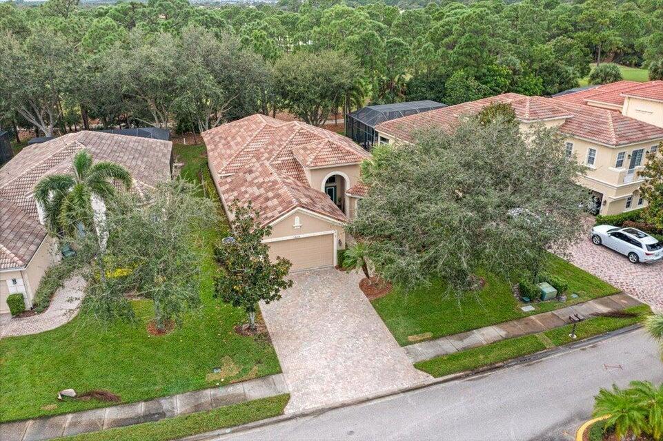 8813 Champions Way