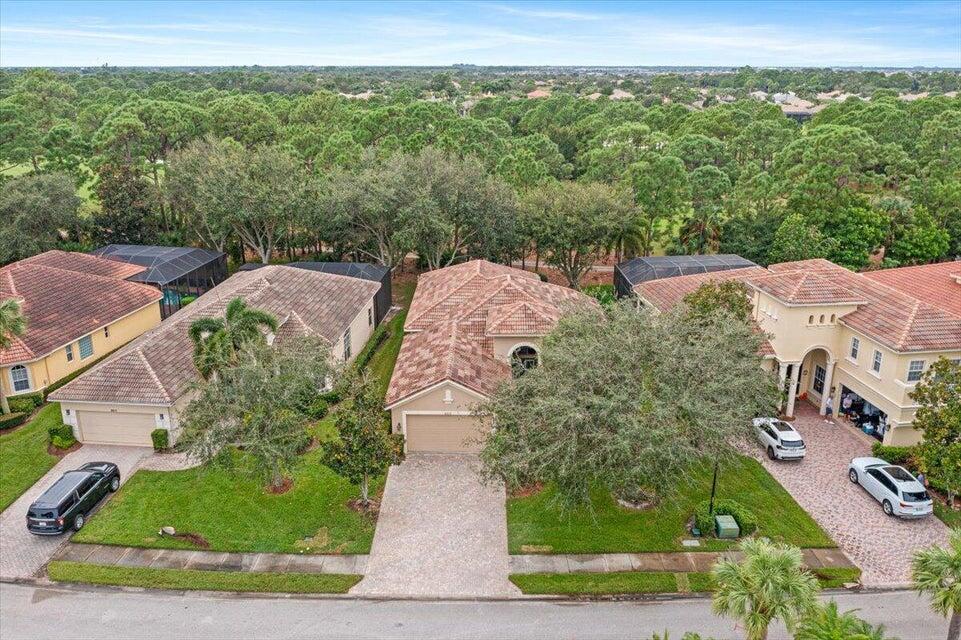 8813 Champions Way