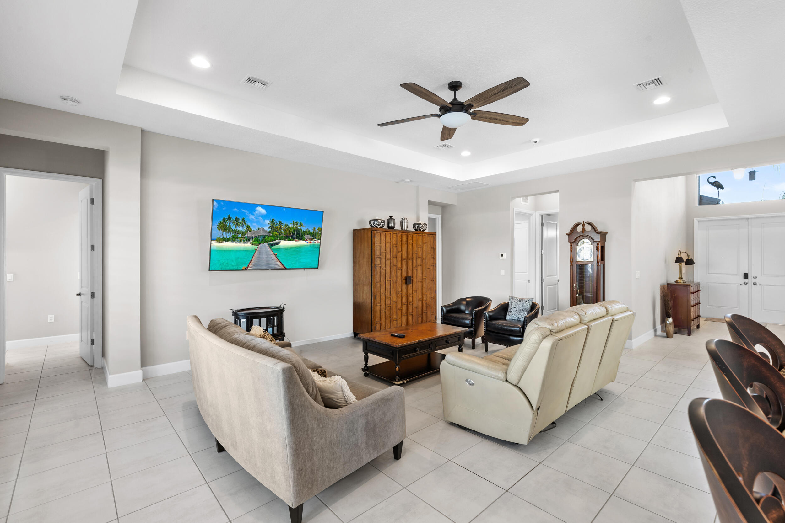 11974 SW Laguna Bay Parkway