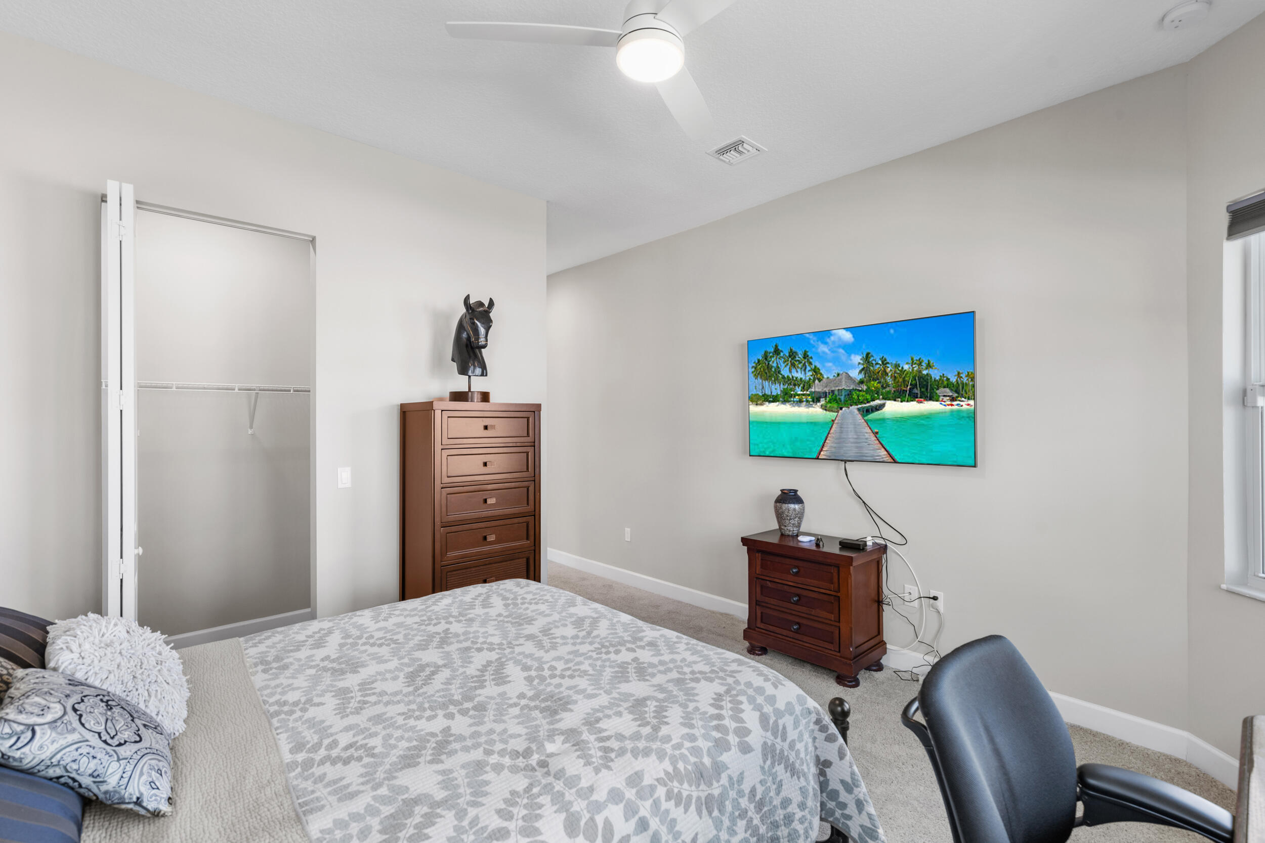 11974 SW Laguna Bay Parkway