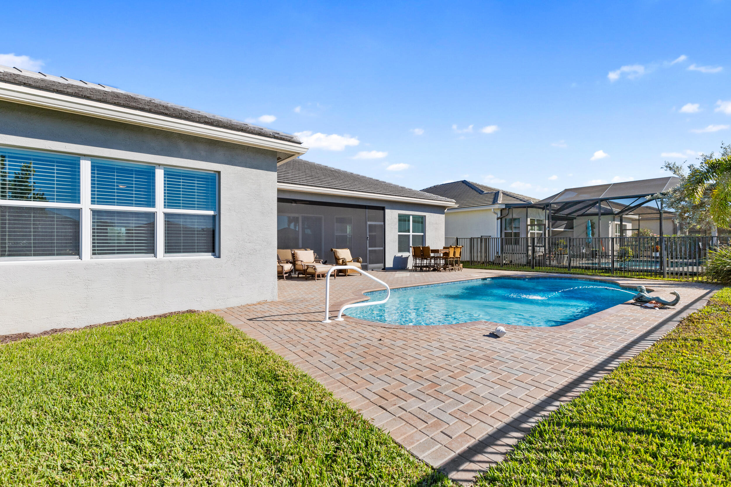 11974 SW Laguna Bay Parkway