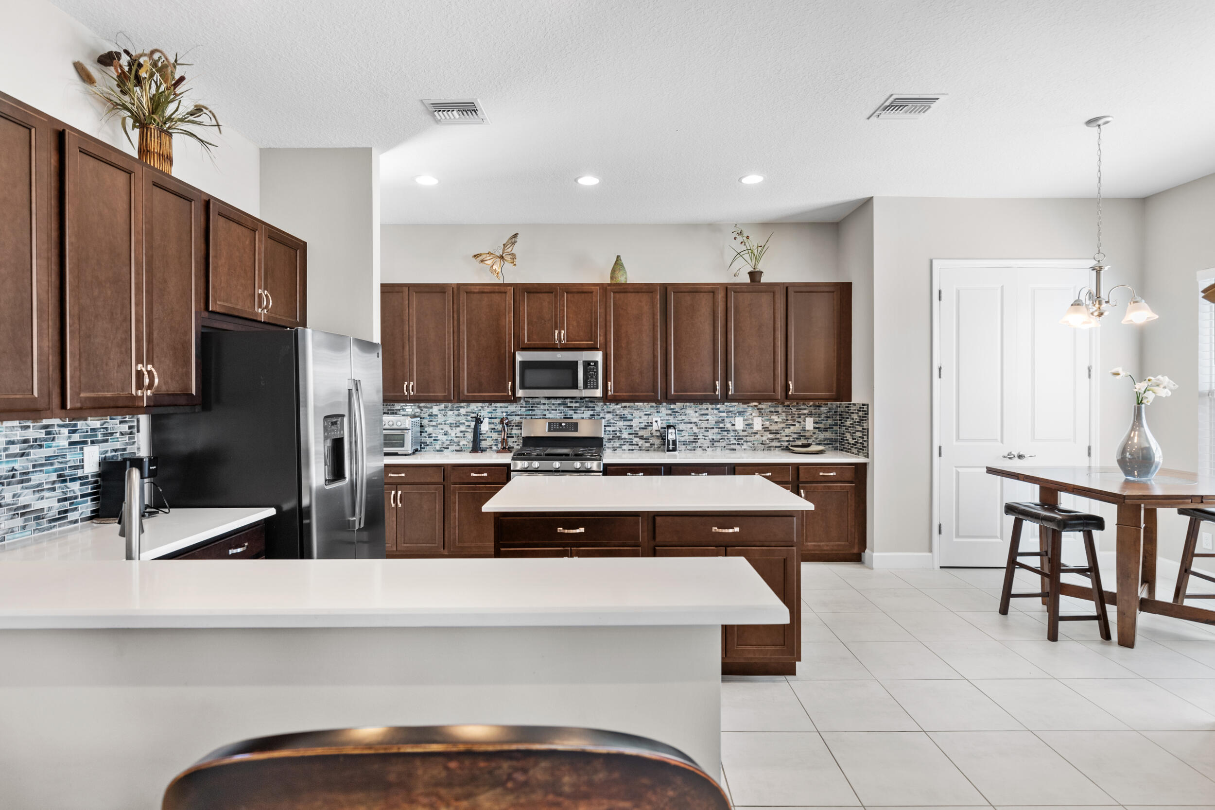 11974 SW Laguna Bay Parkway