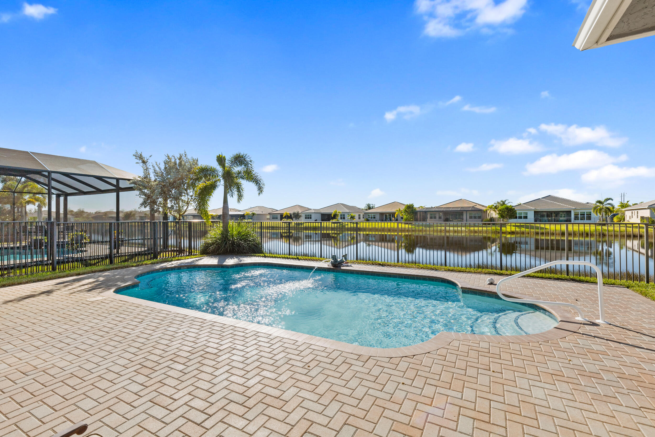 11974 SW Laguna Bay Parkway