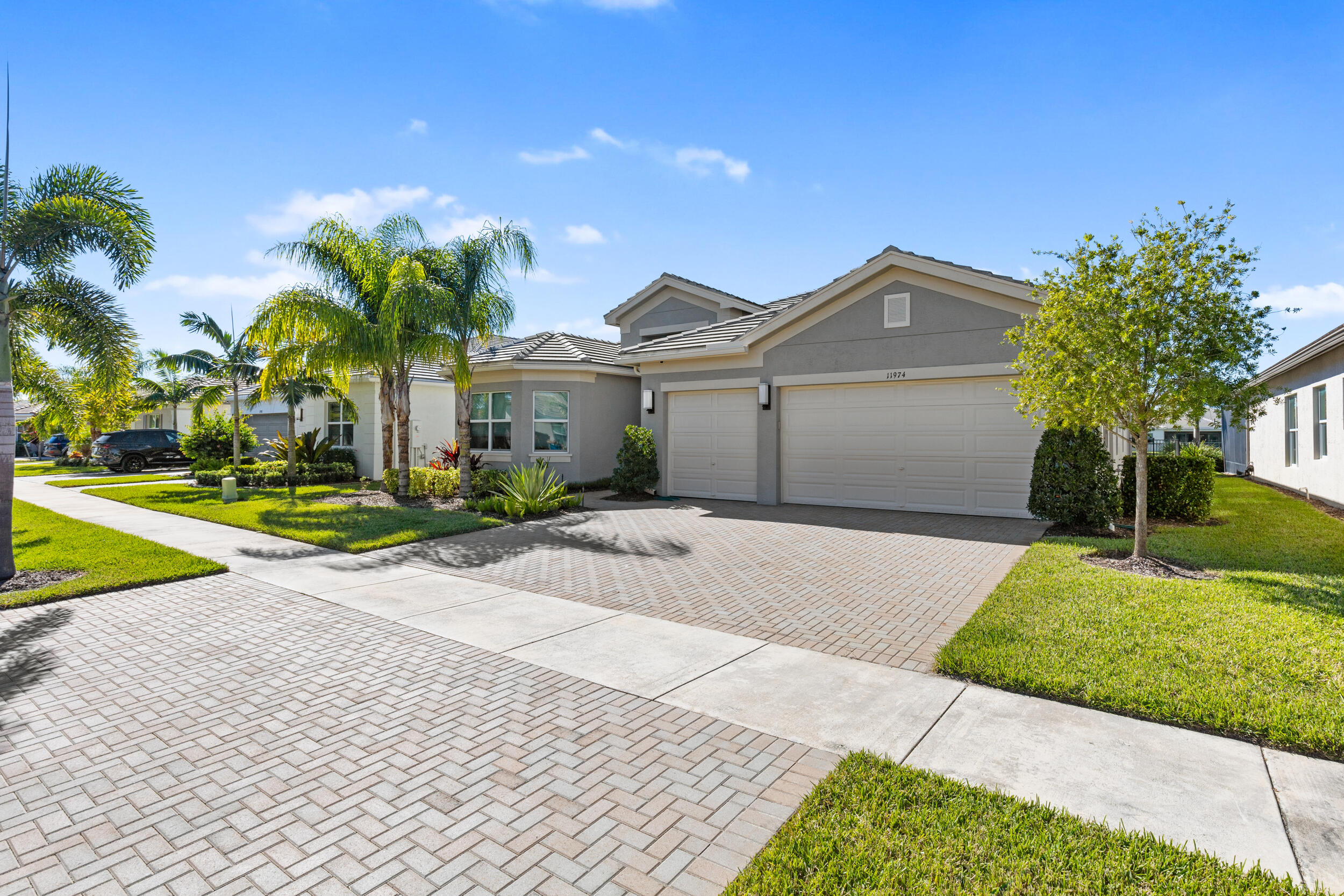 11974 SW Laguna Bay Parkway