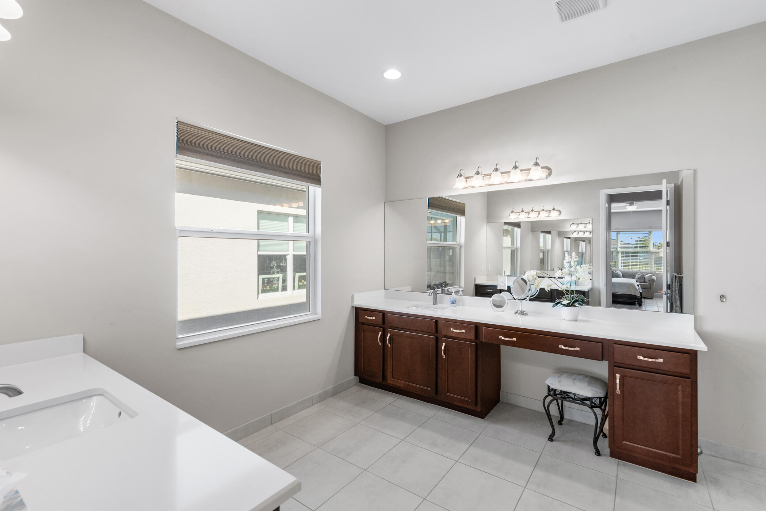 11974 SW Laguna Bay Parkway