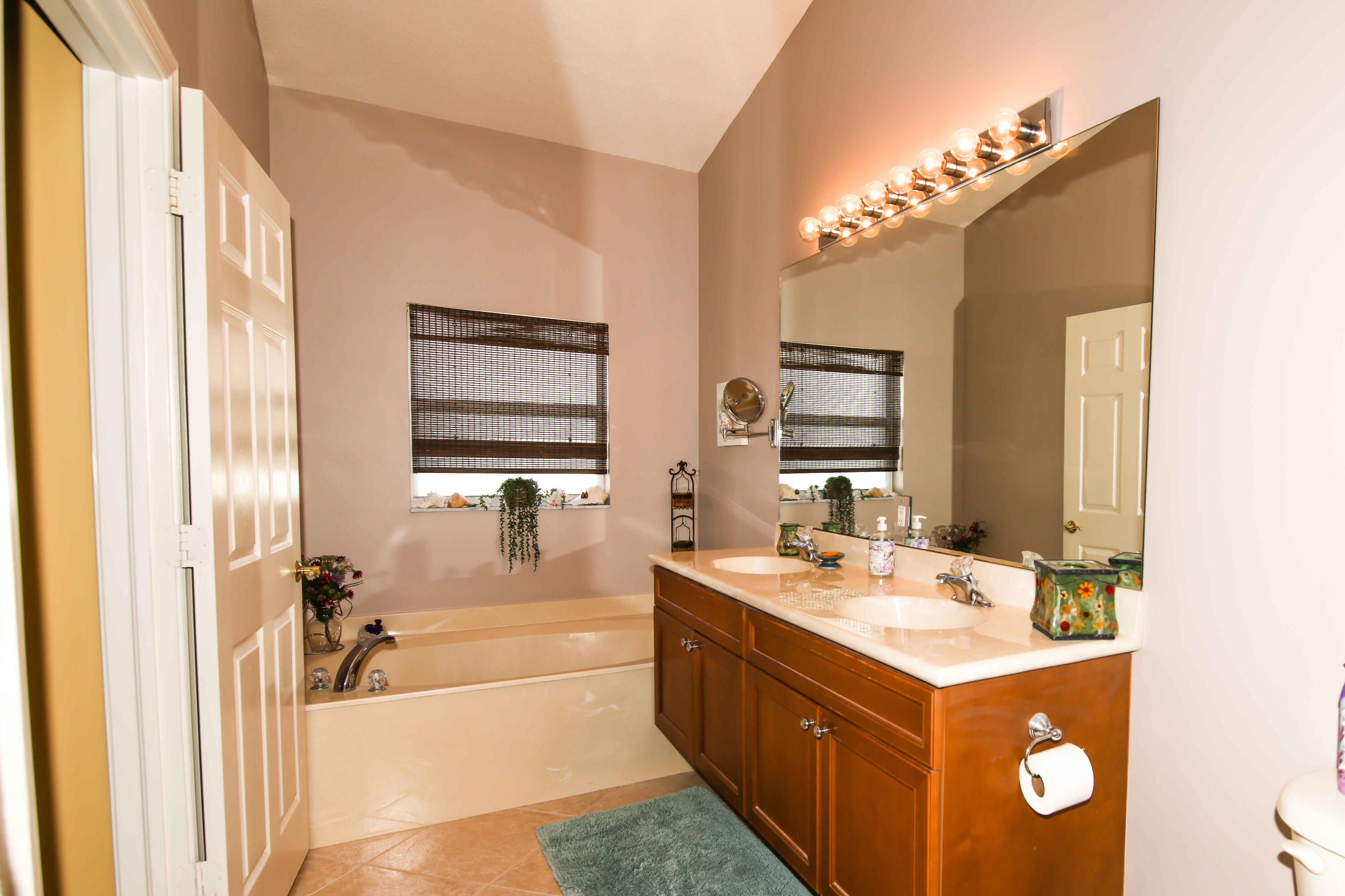 324 NW Breezy Point Loop, Port St. Lucie