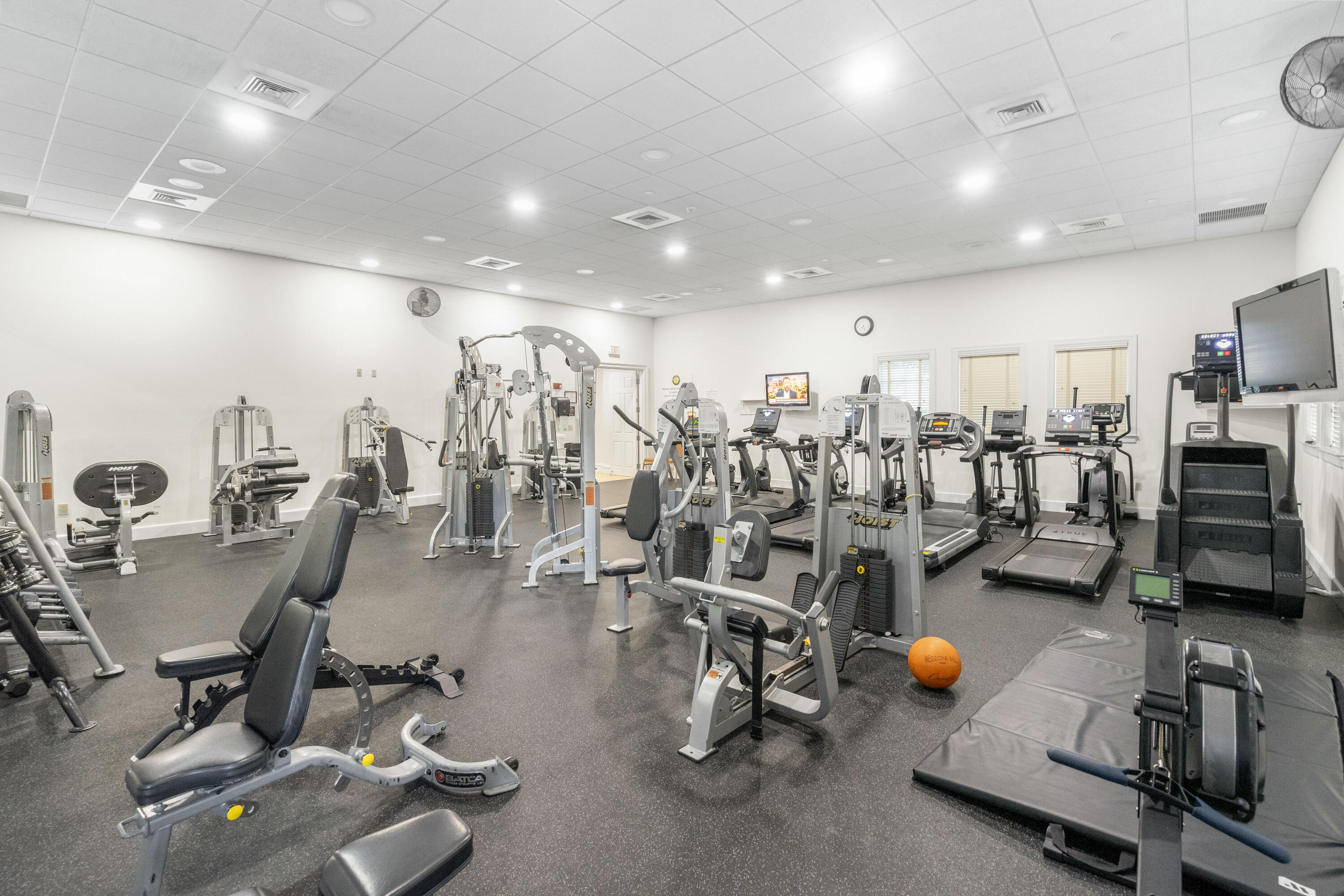 9328 Scarborough Court, Port St. Lucie