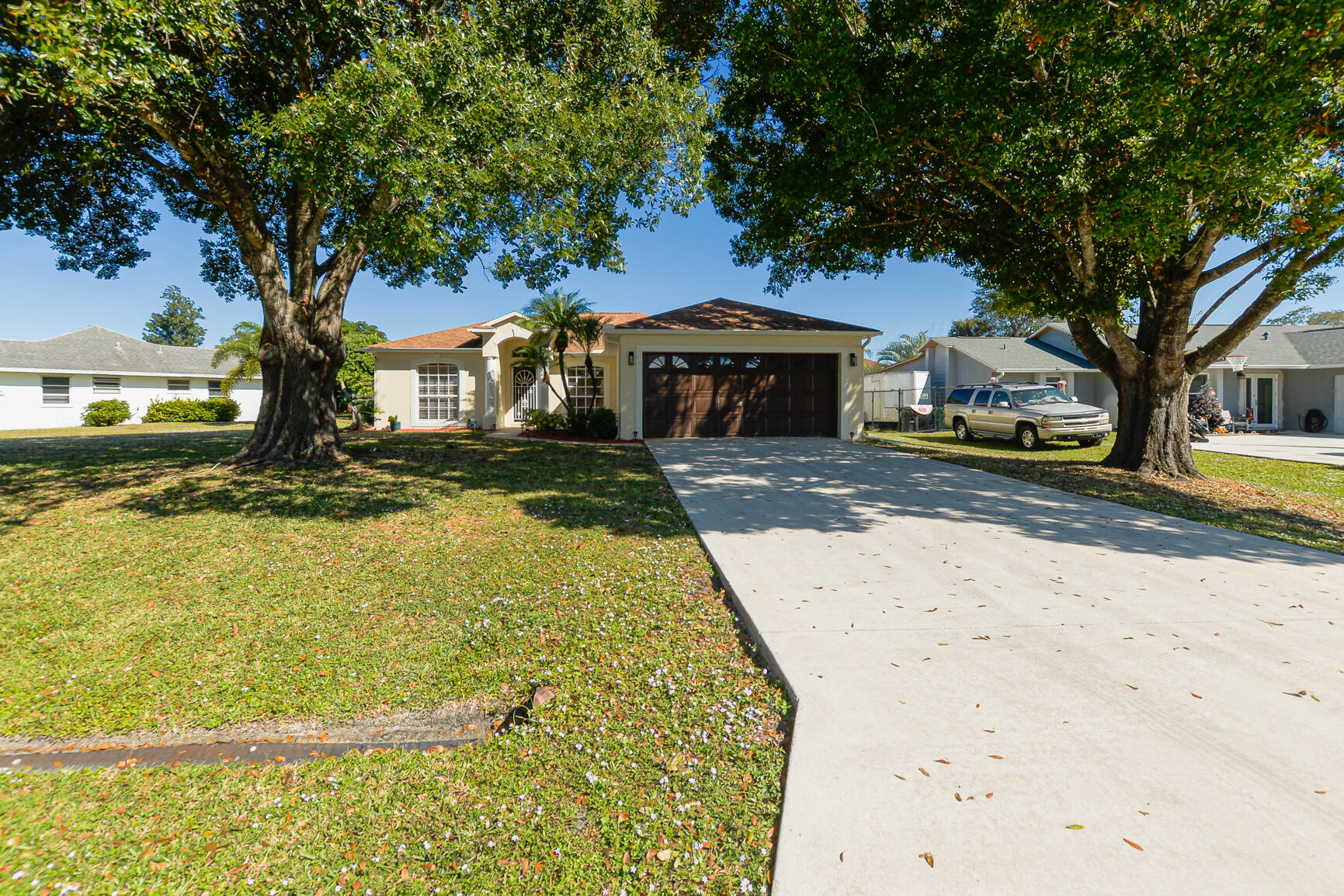 2201 SE Carnation Road