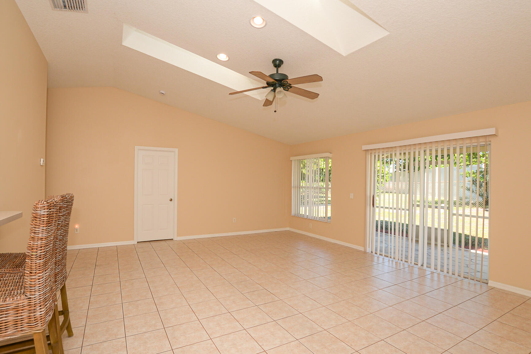 2201 SE Carnation Road