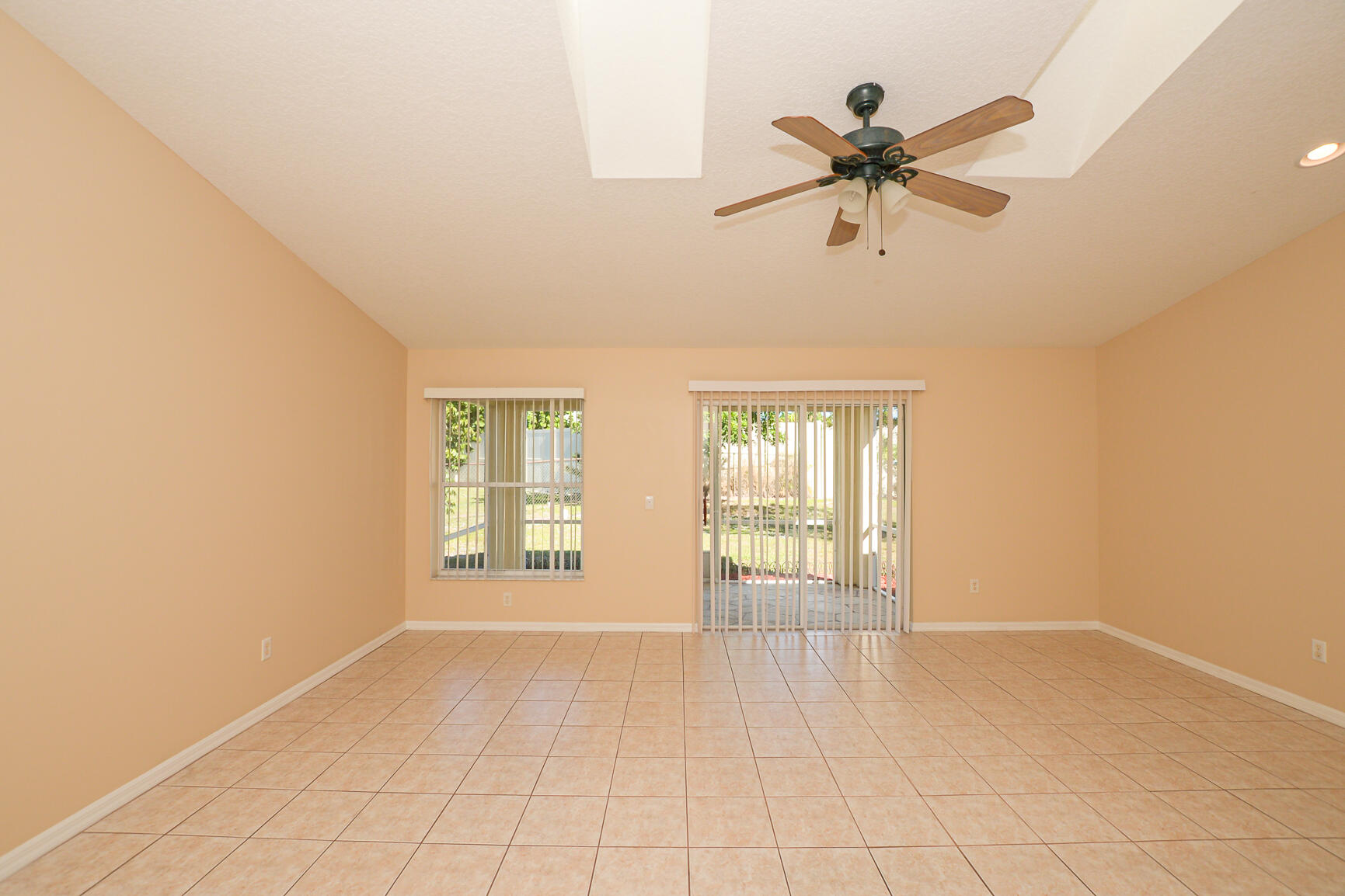2201 SE Carnation Road