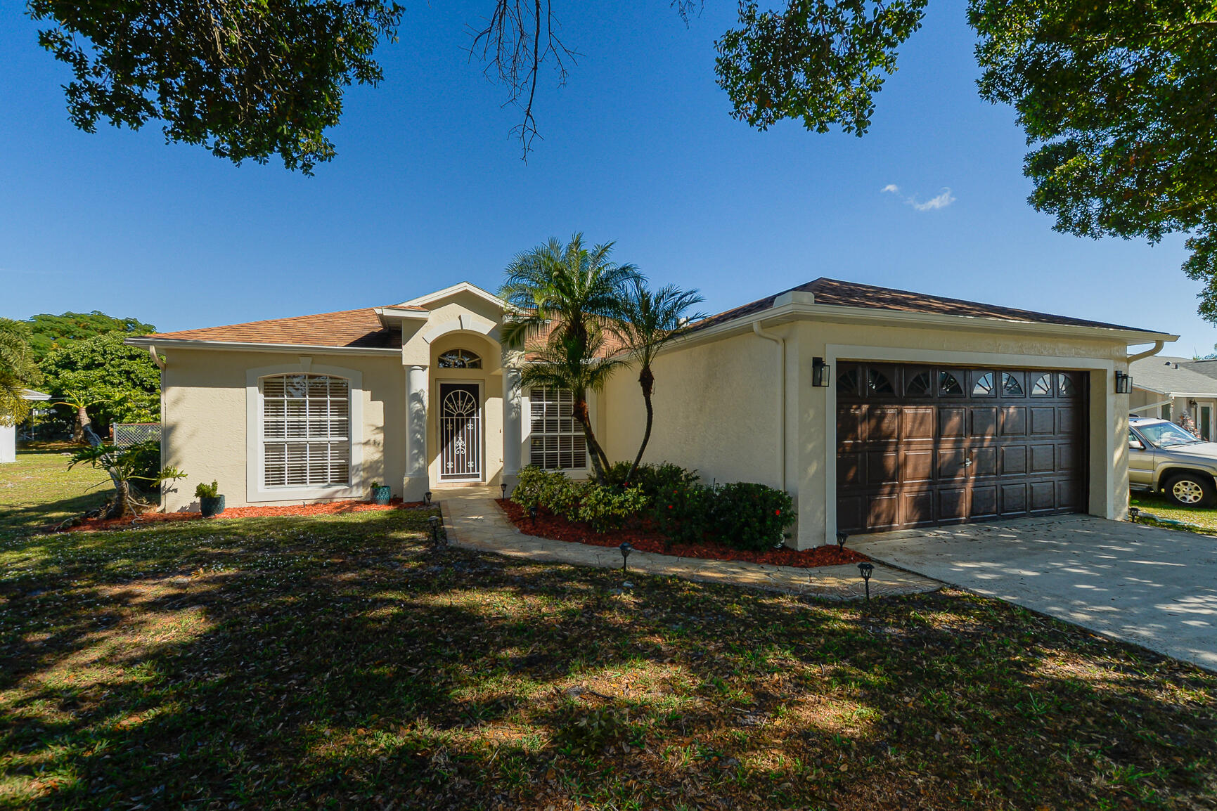 2201 SE Carnation Road