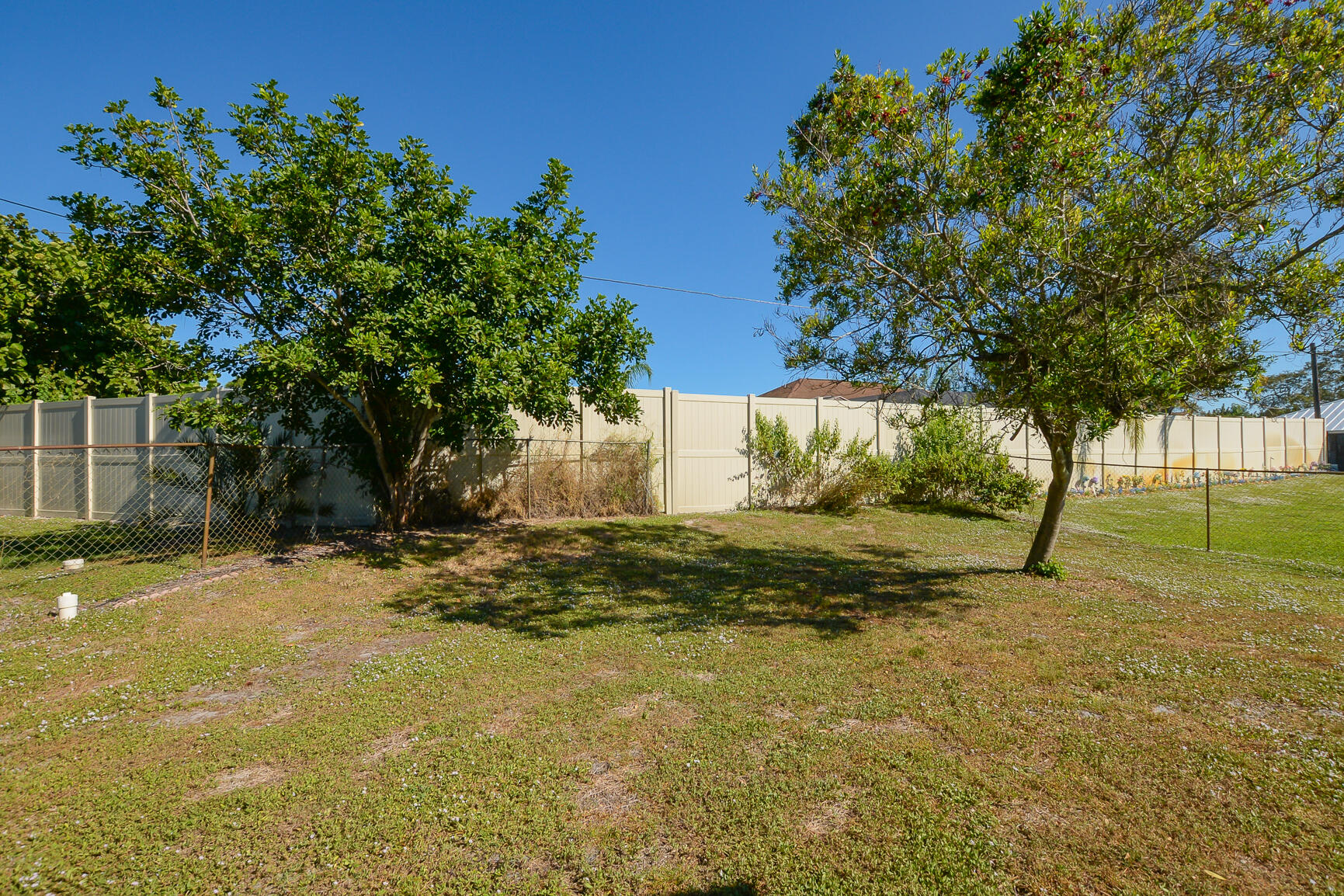 2201 SE Carnation Road