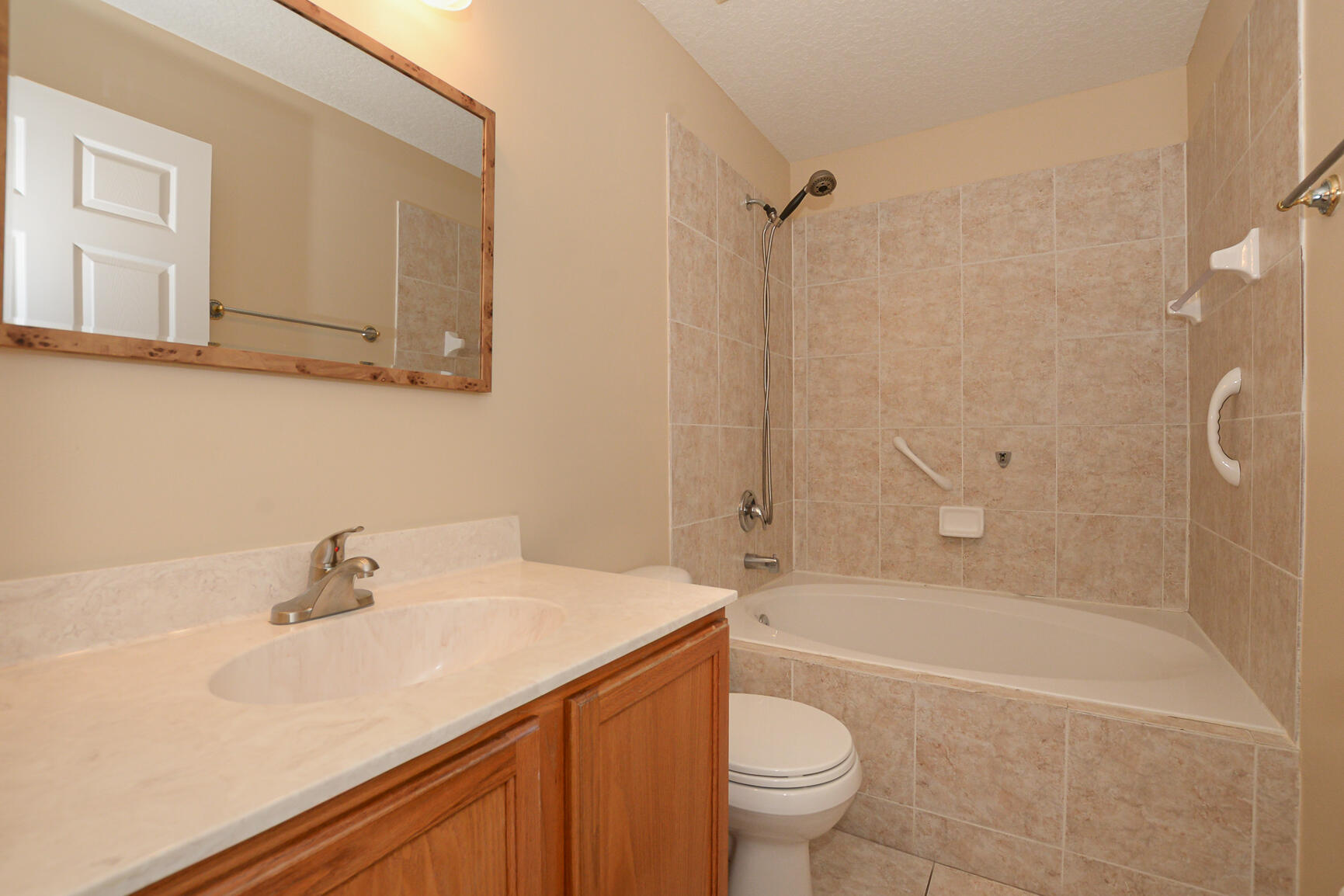 2201 SE Carnation Road