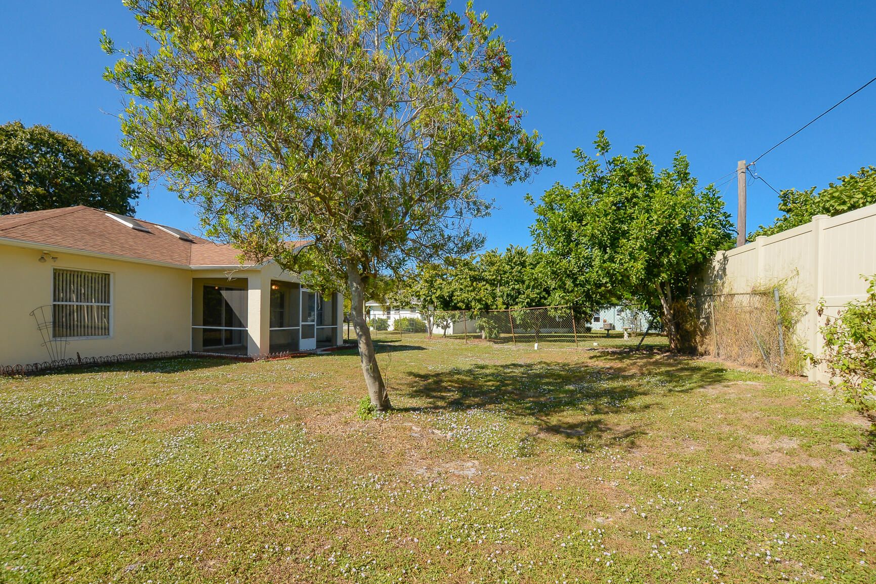 2201 SE Carnation Road