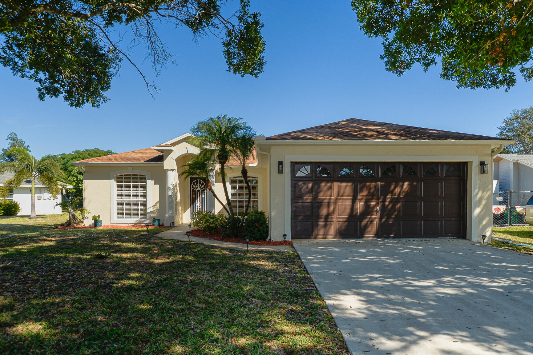 2201 SE Carnation Road