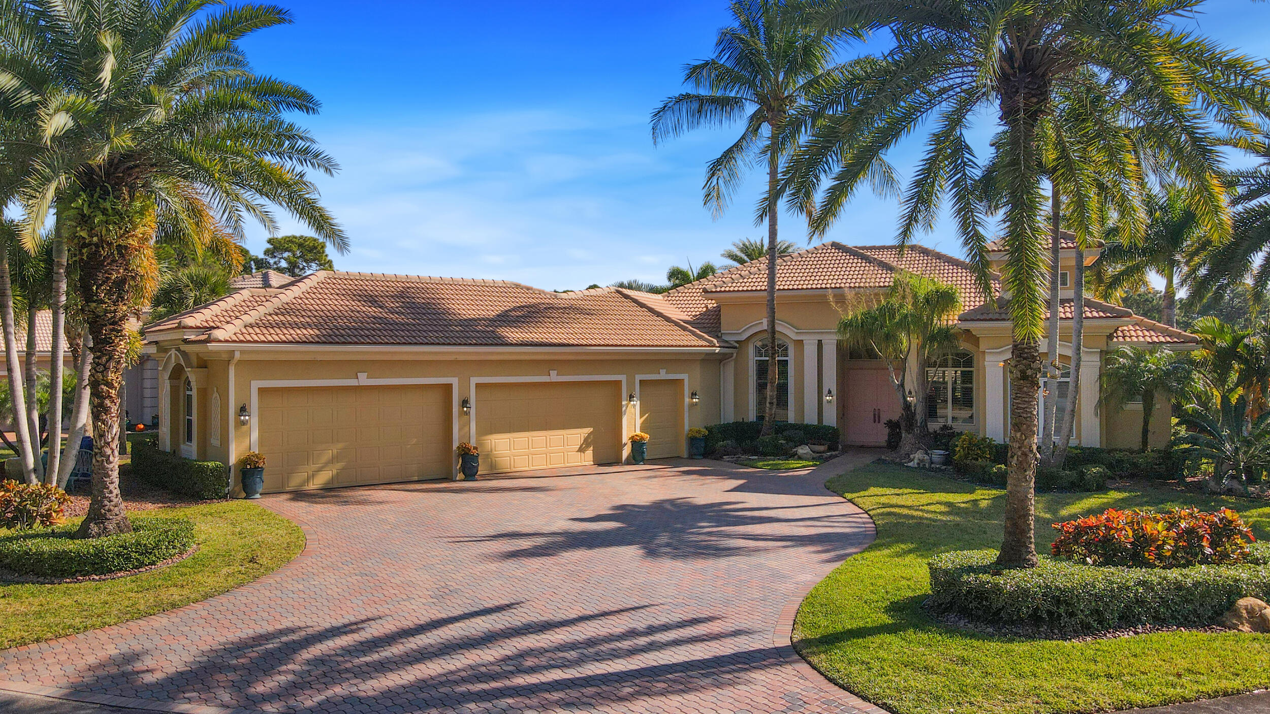 7458 Legends Drive