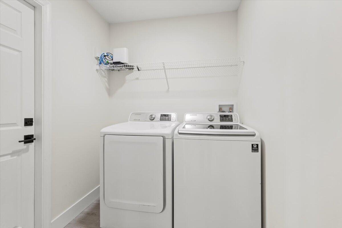 5207 NW South Lovoy Circle