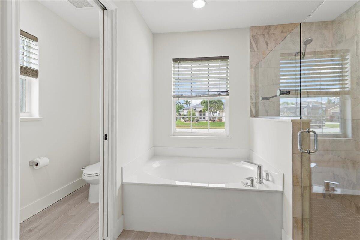 5207 NW South Lovoy Circle