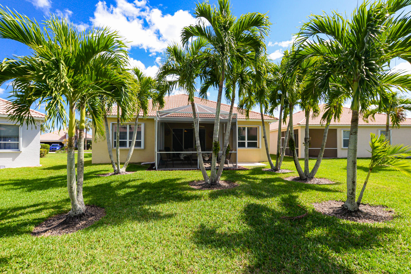 587 NW Lambrusco Drive, Port St. Lucie