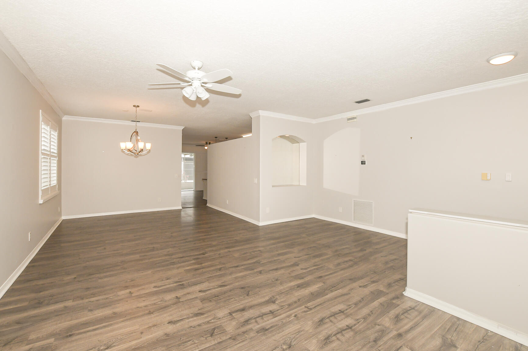 569 NW Cortina Lane, Port St. Lucie