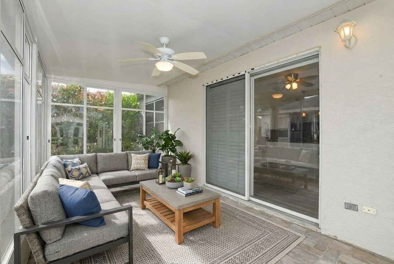 569 NW Cortina Lane, Port St. Lucie
