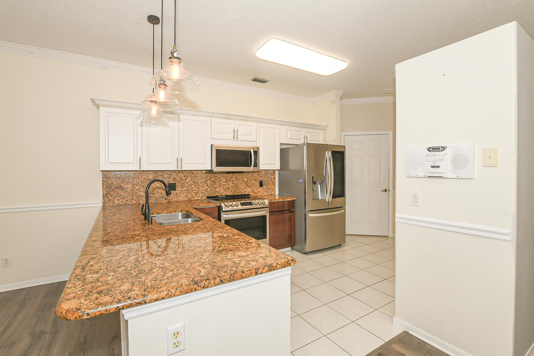 569 NW Cortina Lane, Port St. Lucie
