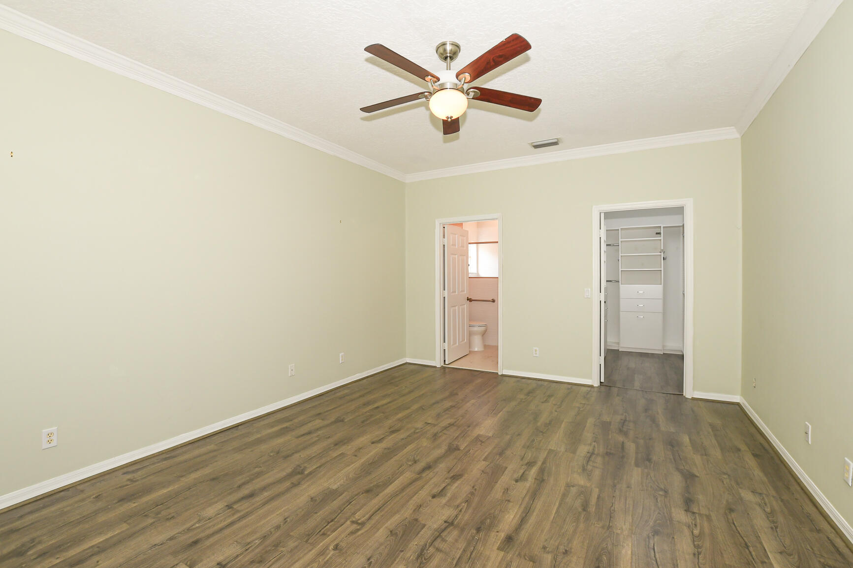 569 NW Cortina Lane, Port St. Lucie