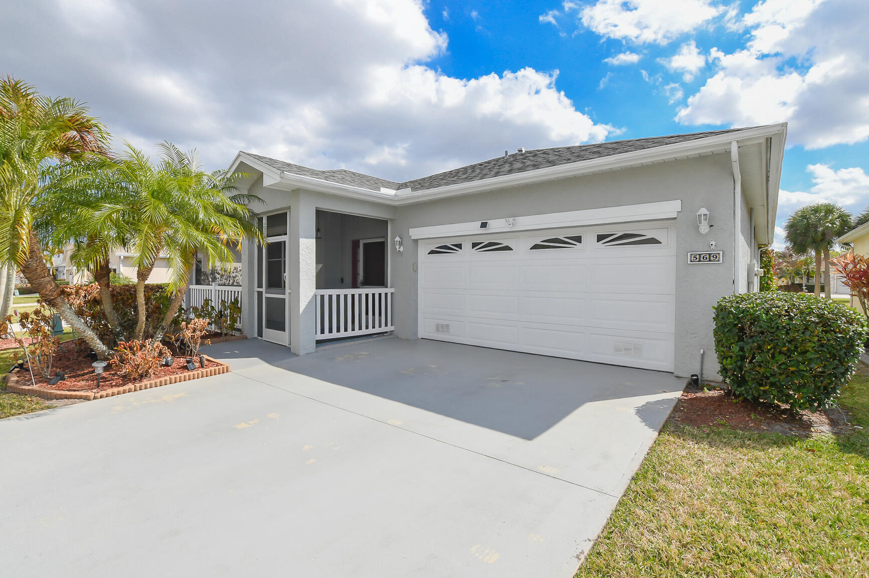 569 NW Cortina Lane, Port St. Lucie