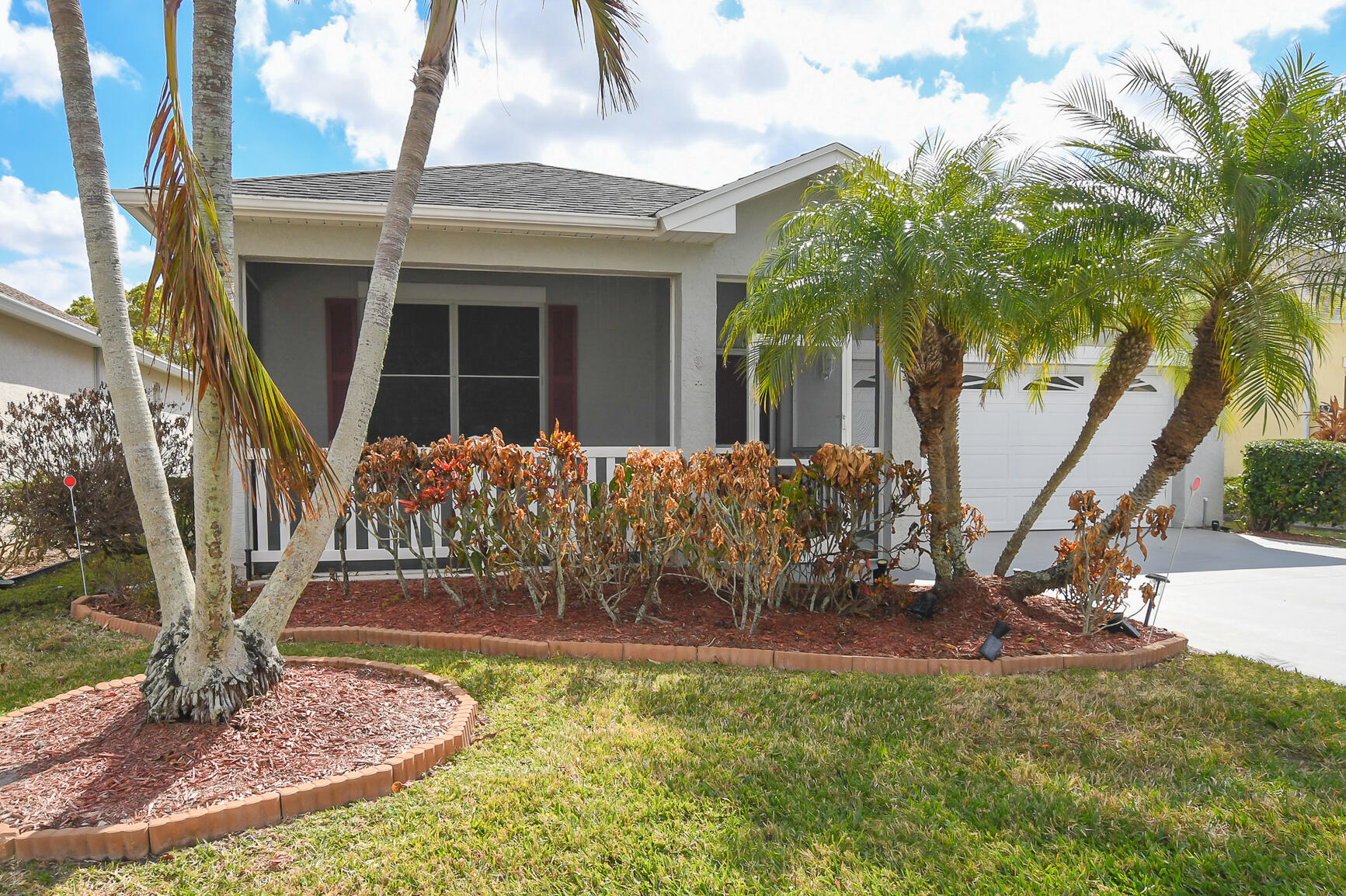 569 NW Cortina Lane, Port St. Lucie