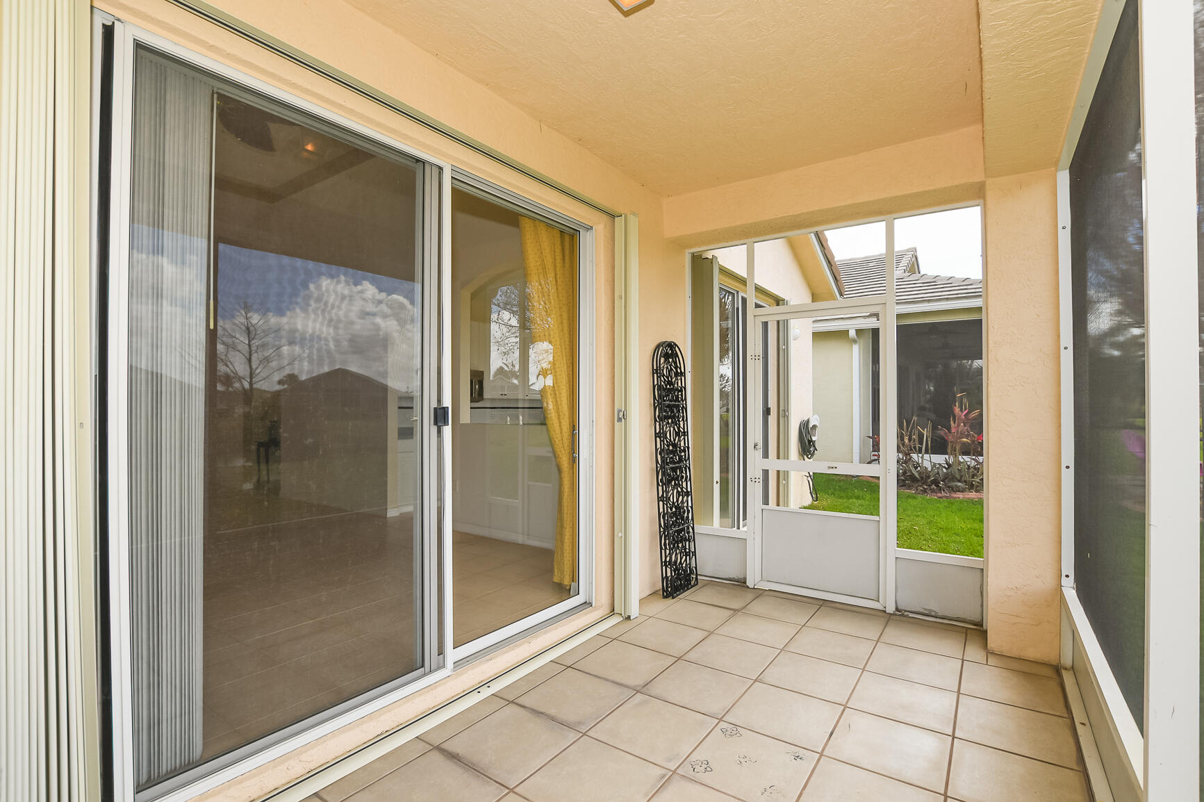 350 SW Lake Forest Way, Port St. Lucie