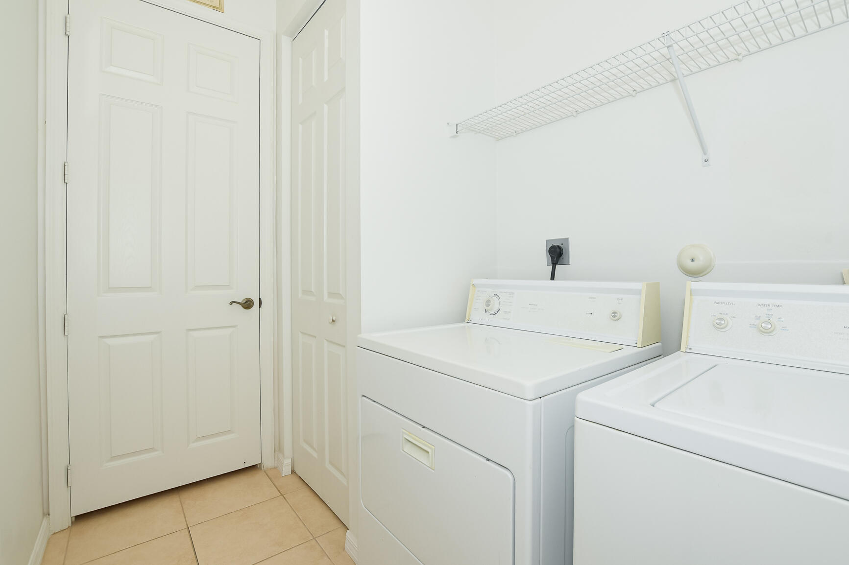 350 SW Lake Forest Way, Port St. Lucie