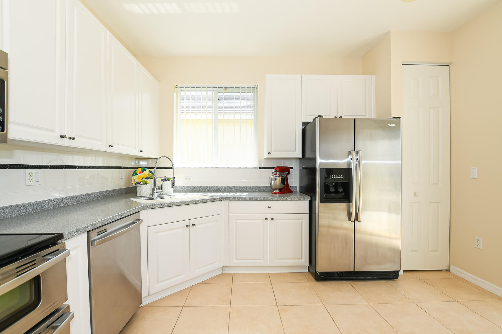 350 SW Lake Forest Way, Port St. Lucie