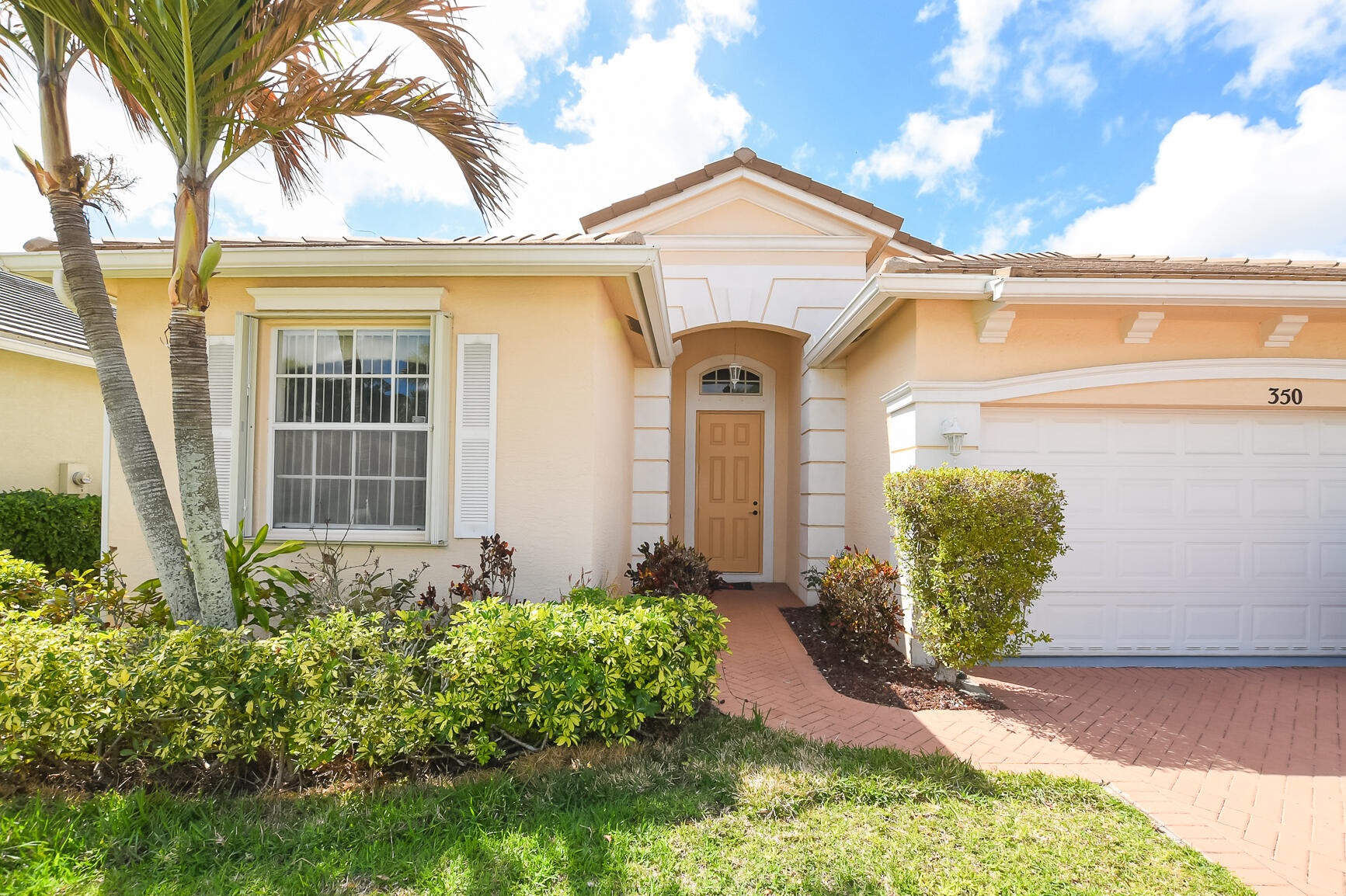 350 SW Lake Forest Way, Port St. Lucie