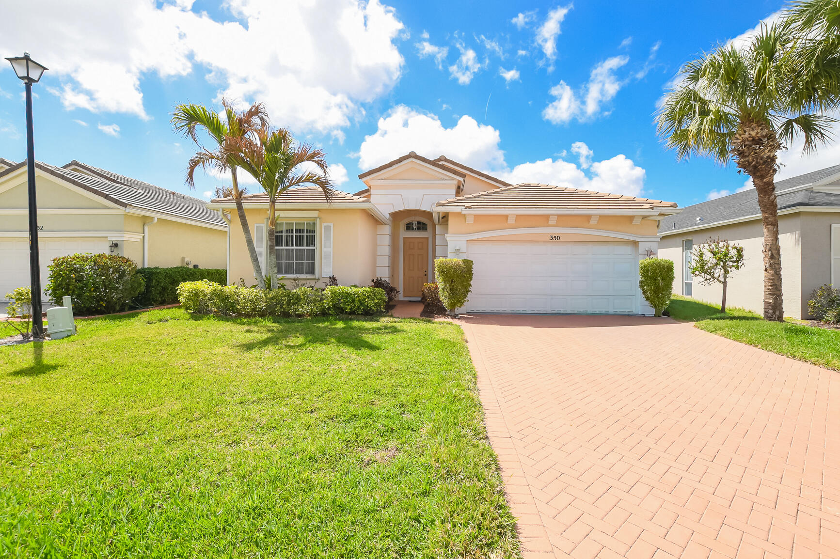 350 SW Lake Forest Way, Port St. Lucie