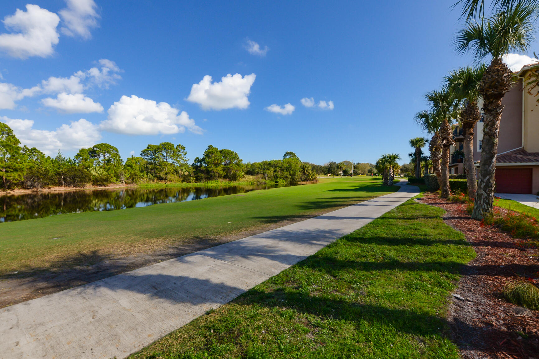 4190 Gator Greens Way 35