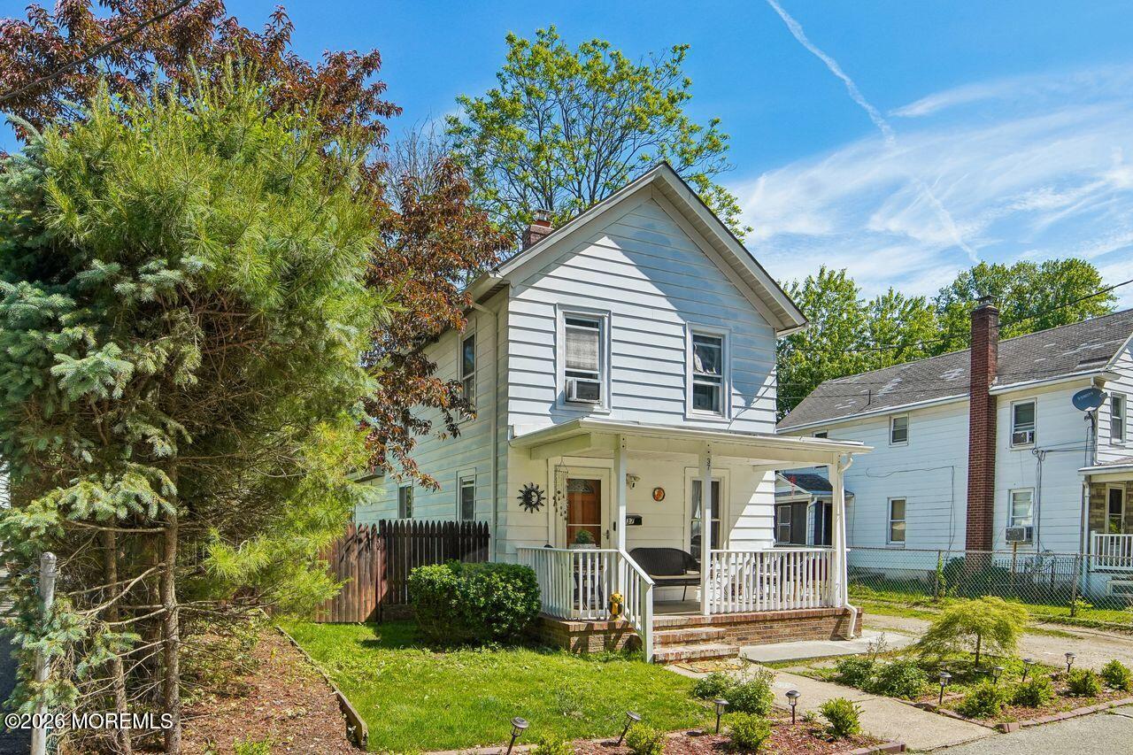 37 Stoll Street