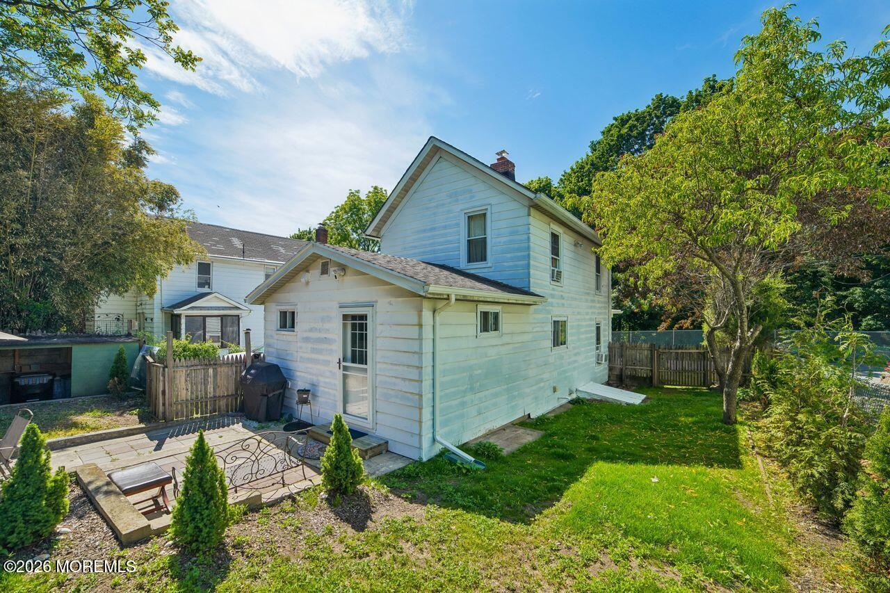 37 Stoll Street