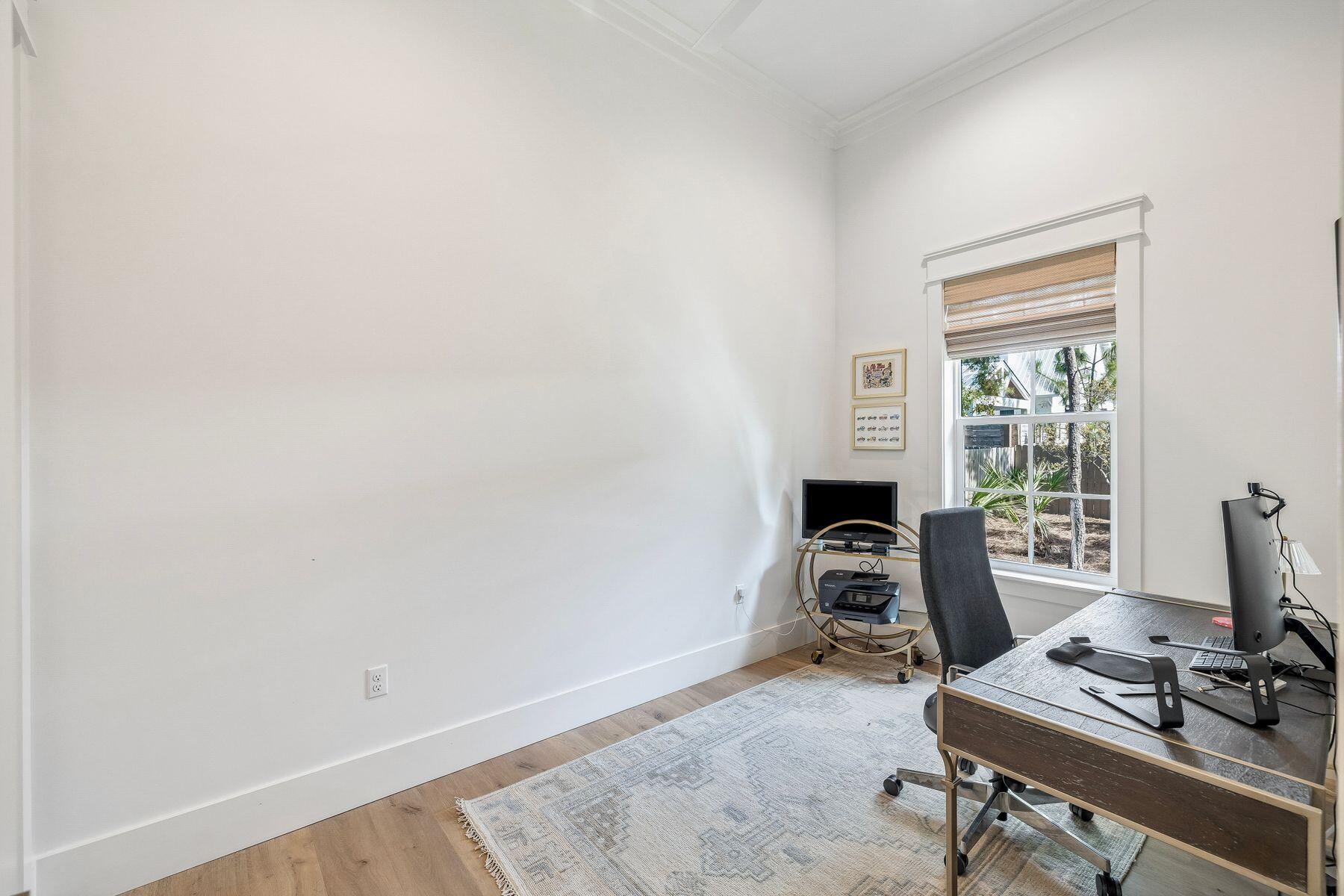 215 Walnut Street