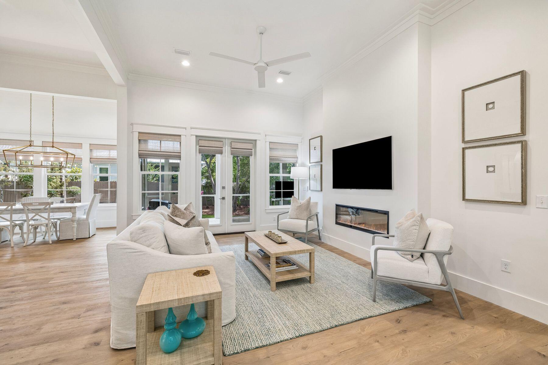 215 Walnut Street