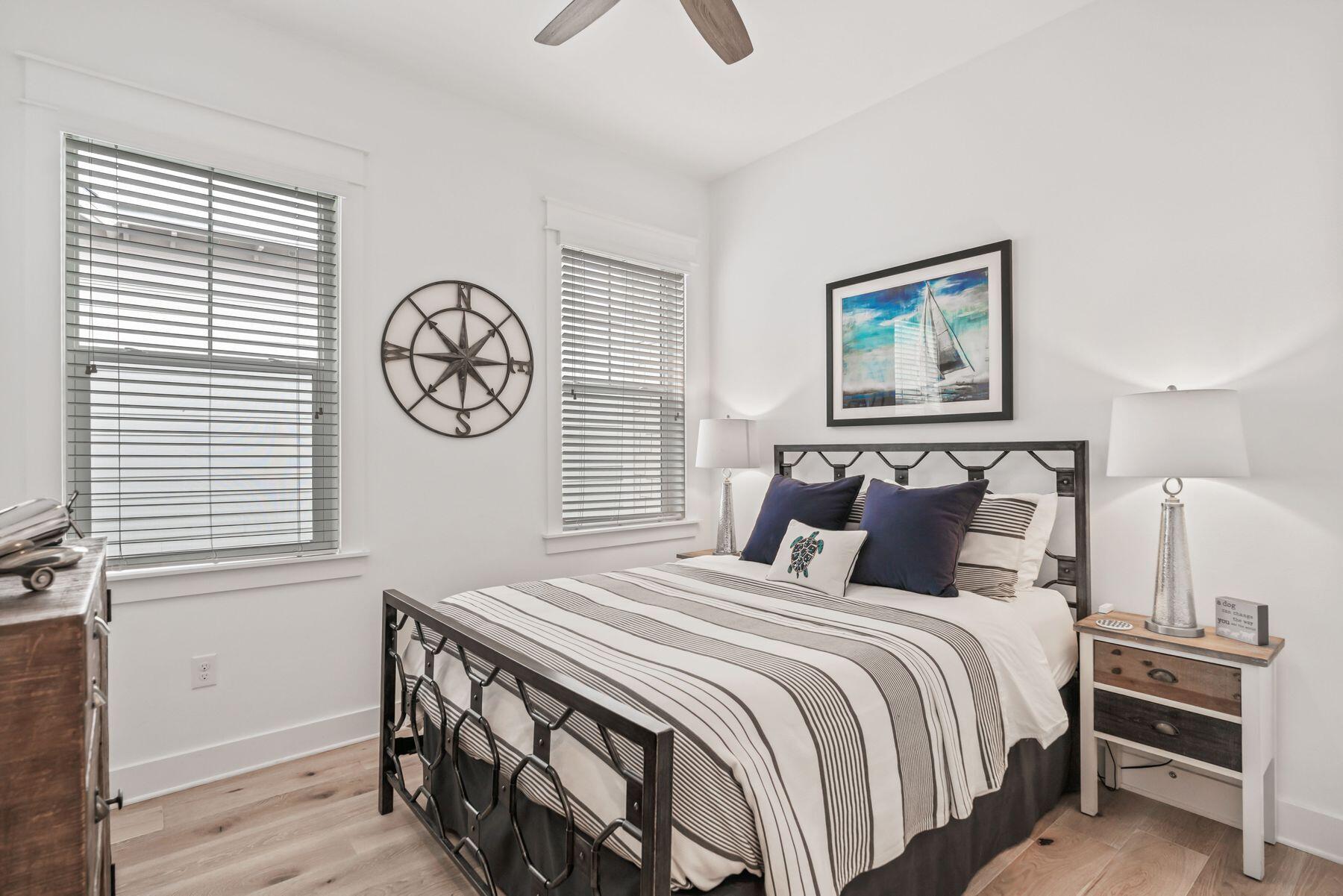 100 E Pine Lands Loop Unit: Unit B