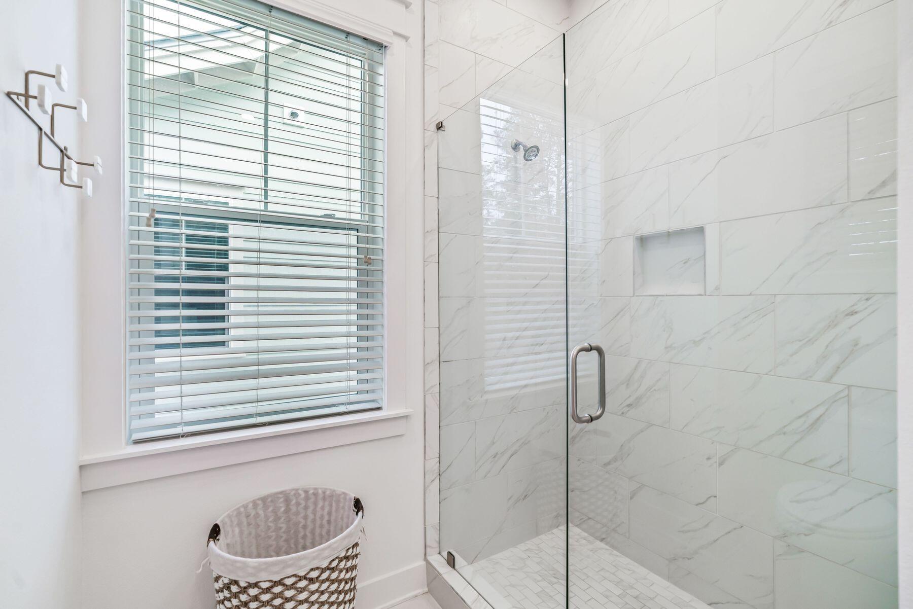 100 E Pine Lands Loop Unit: Unit B
