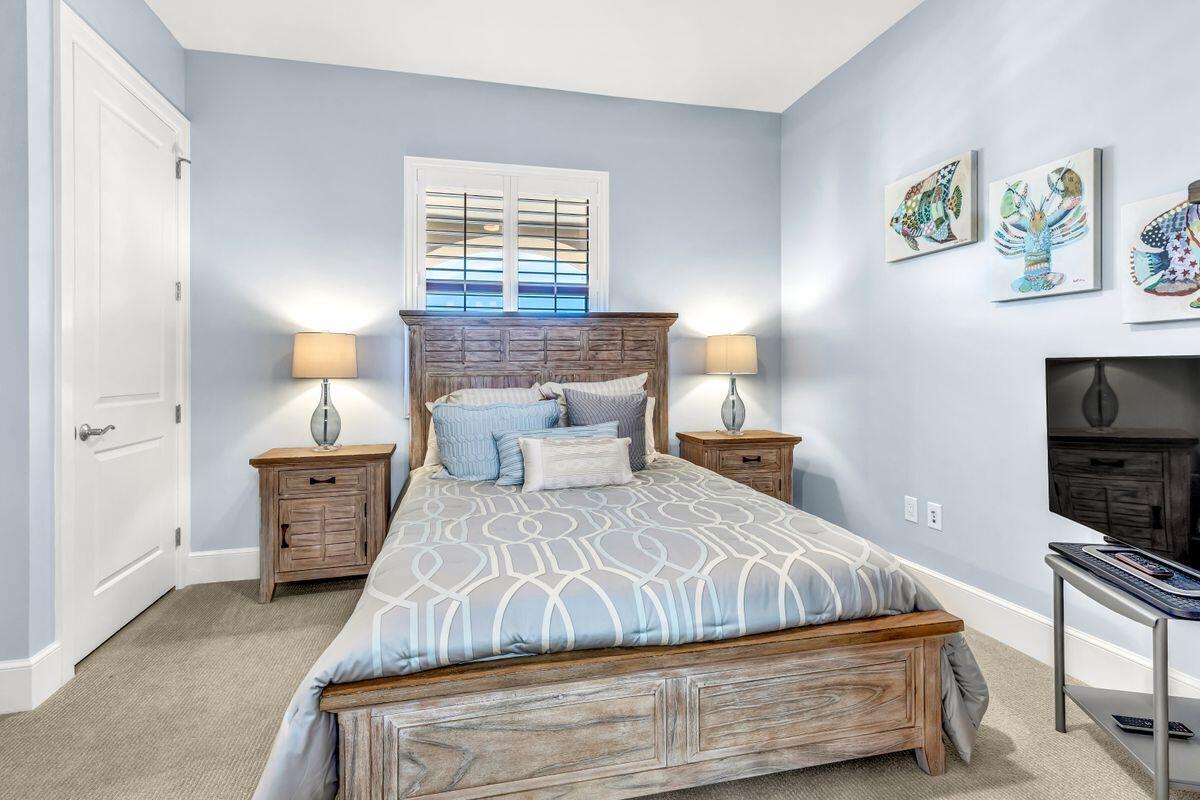 1363 W County Highway 30A Unit: 3113