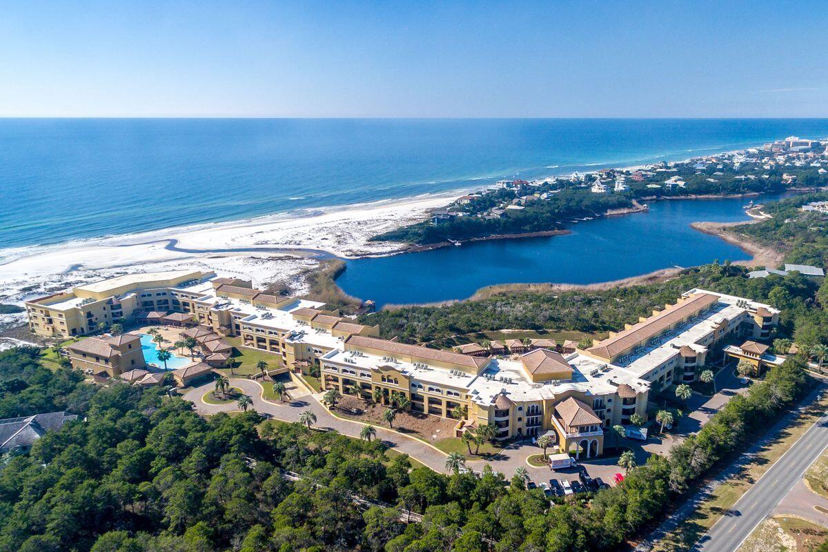 1363 W County Highway 30A Unit: 3113