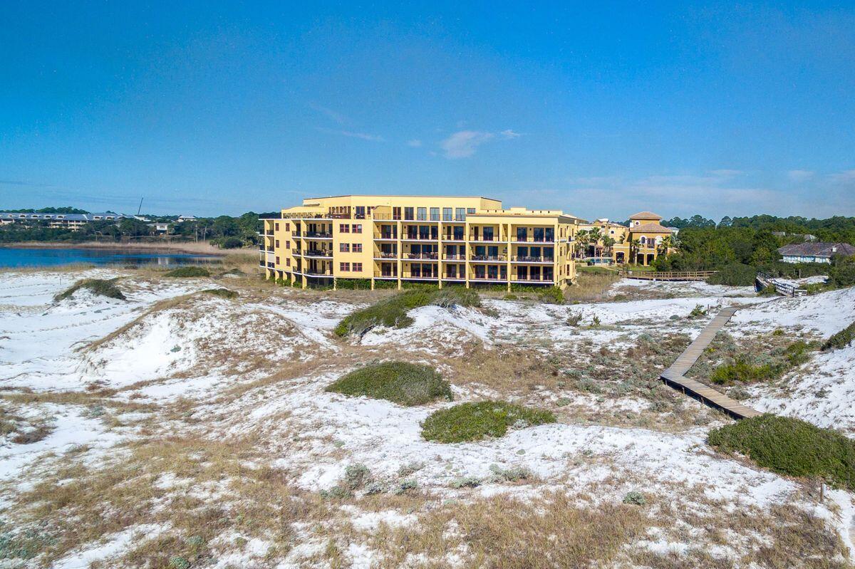 1363 W County Highway 30A Unit: 3113