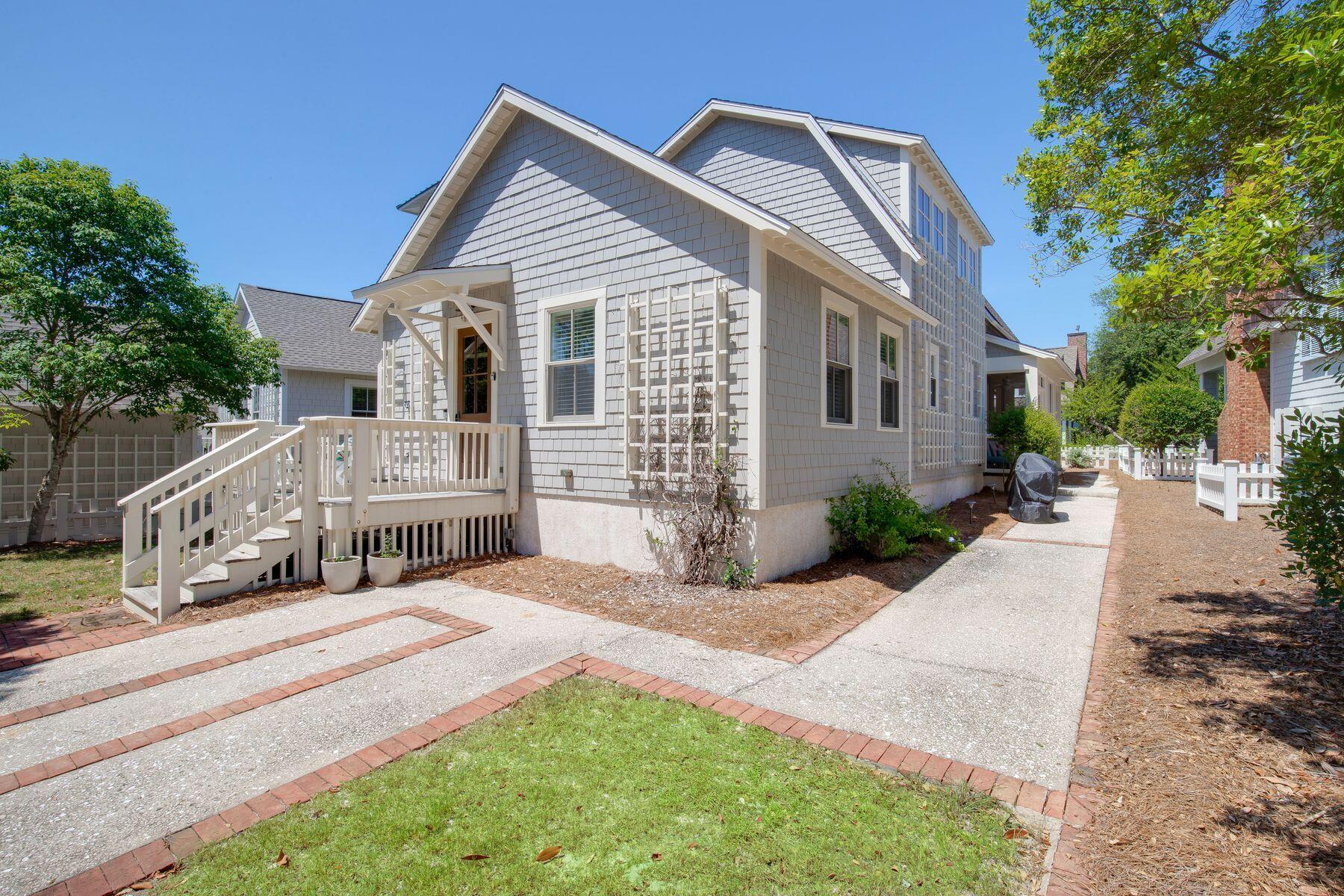261 Salt Box Lane