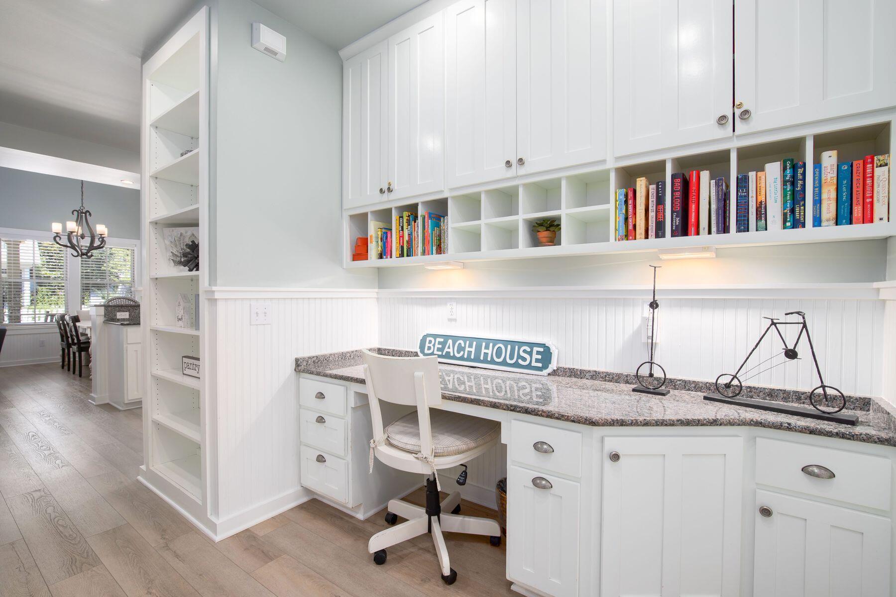 261 Salt Box Lane