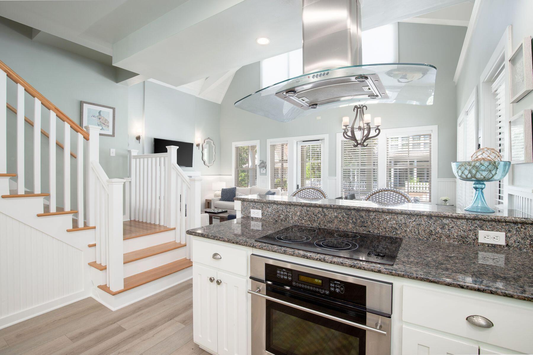 261 Salt Box Lane