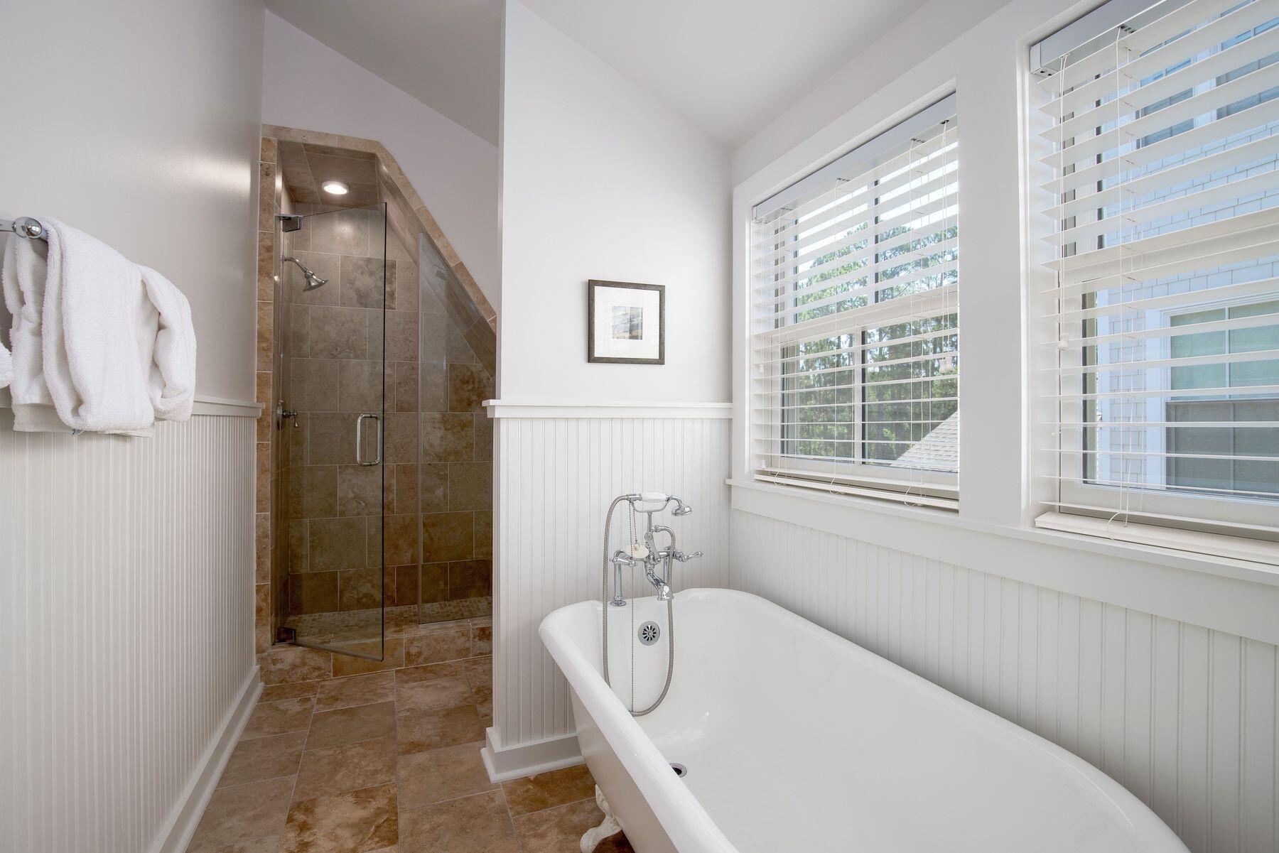 261 Salt Box Lane